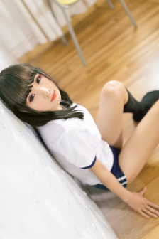 给我啊你的舌头向下这是啥歌曲